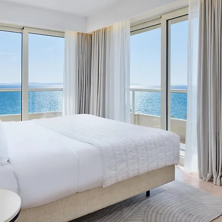 Le Meridien Lav Split 5*