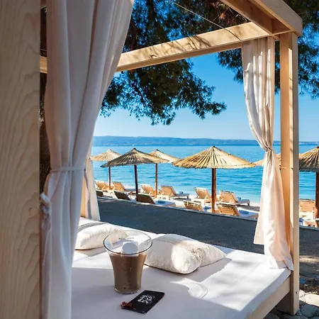 لو ميريديان لاف سبليت