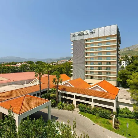 Le Meridien Lav Split