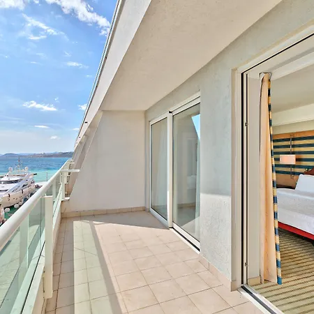 لو ميريديان لاف سبليت فندق