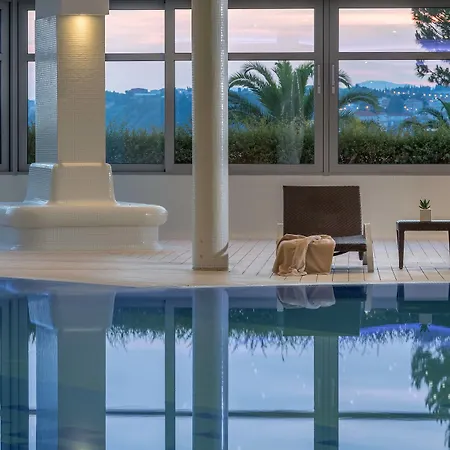 Le Meridien Lav Split 5*