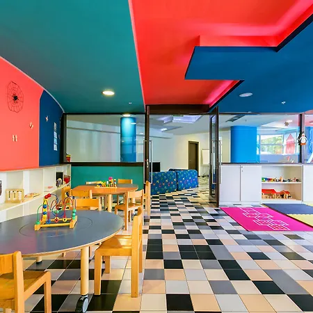 لو ميريديان لاف سبليت فندق