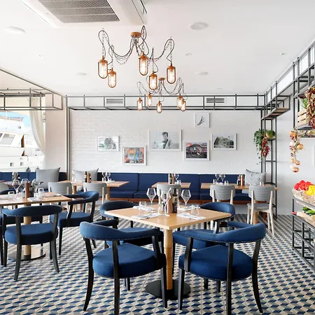 Le Meridien Lav Split 5* Podstrana