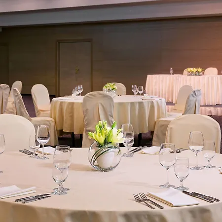 لو ميريديان لاف سبليت فندق 5*