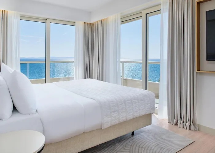 Le Meridien Lav Split 5*