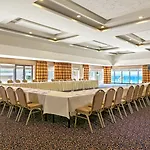 Le Meridien Lav Split