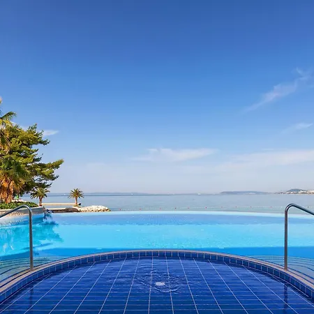 Le Meridien Lav Split Hotel 5*