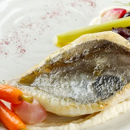 מלון Le Meridien Lav Split 5*