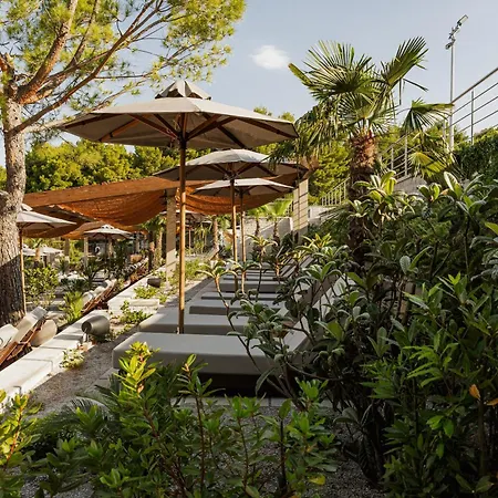 Готель Le Meridien Lav Split